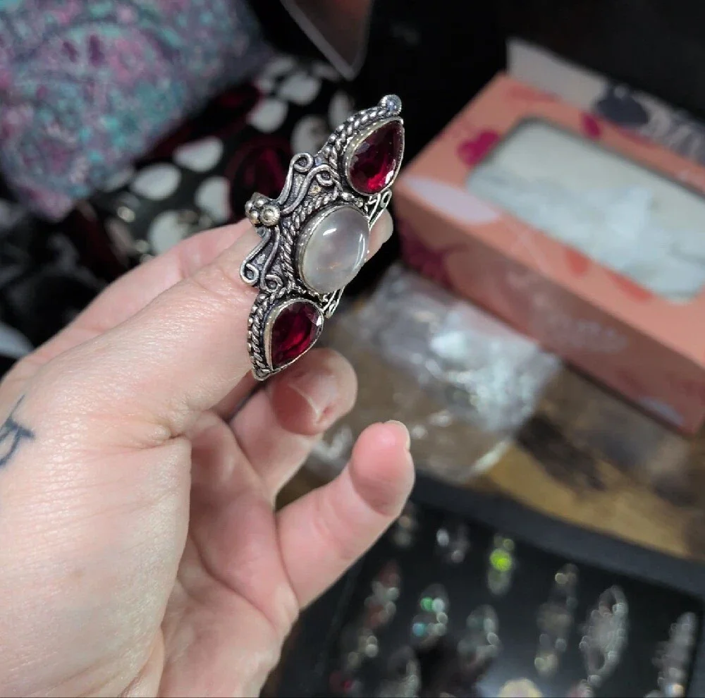 N/A elegant silver
